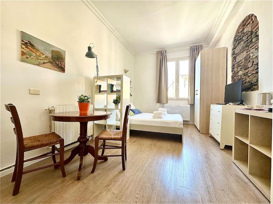 Apartamento Warm Retreat In The Heart Of Cls Station Florencia